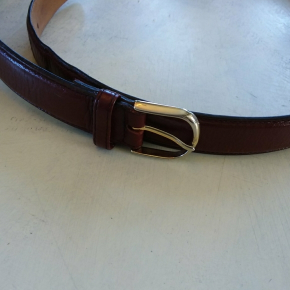 SOLD Mens belt - Picture 2 of 3
